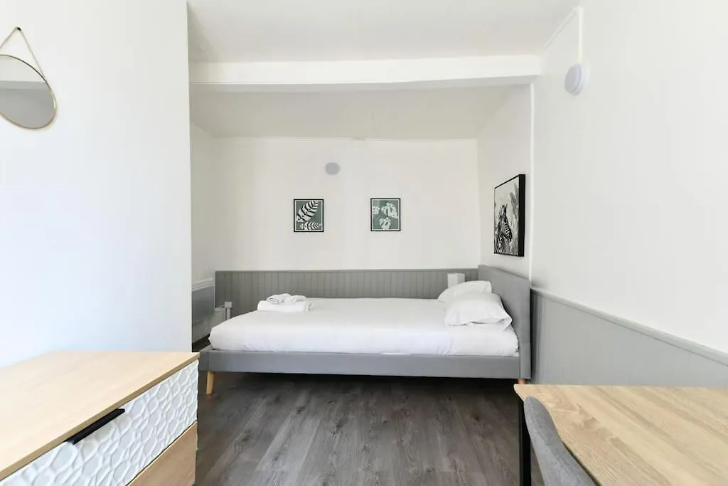 Superbe T2 A 2 Min A Pied De La Conception Apartment Marseille