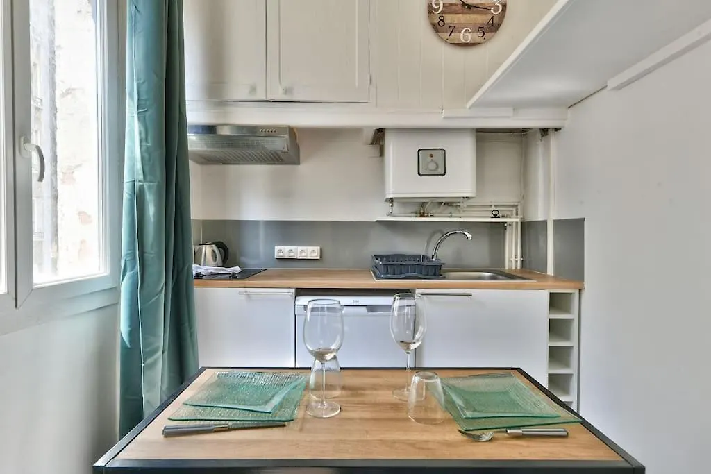 Superbe T2 A 2 Min A Pied De La Conception Apartment Marseille 0*,  France
